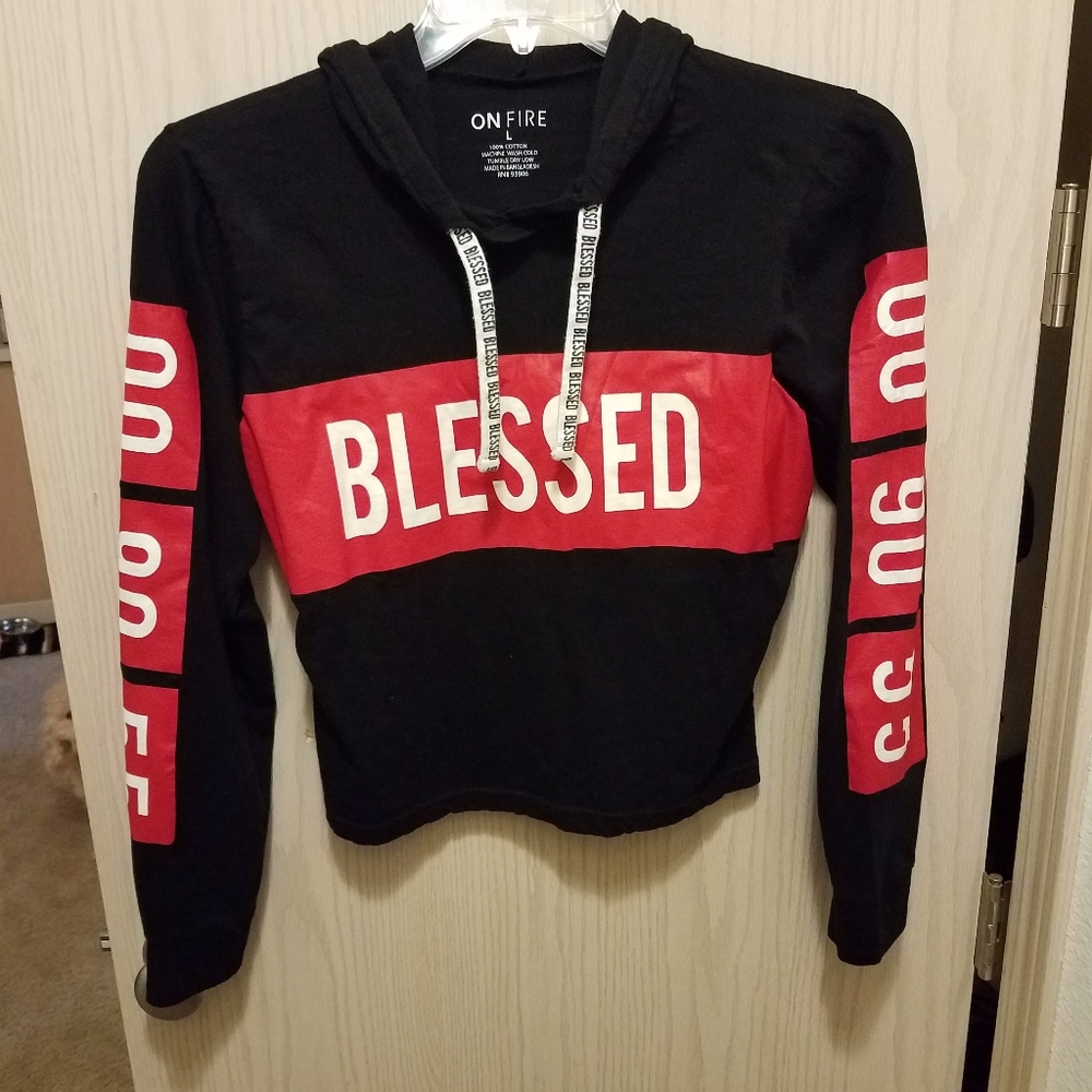 On Fire Hoodie large bkack